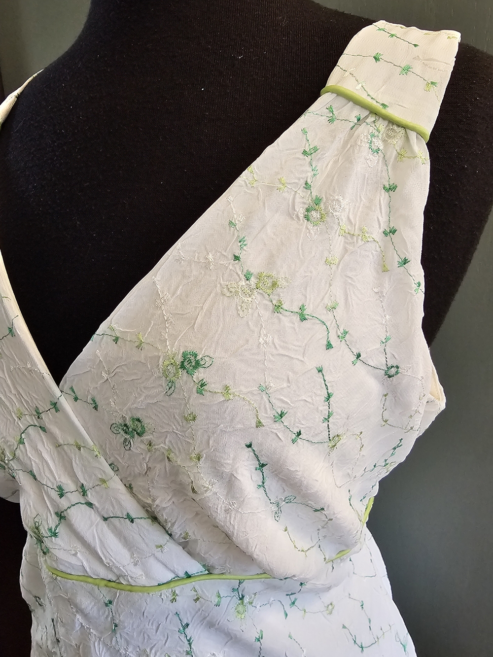 Reitmans Floral Top - Picture 4 of 8